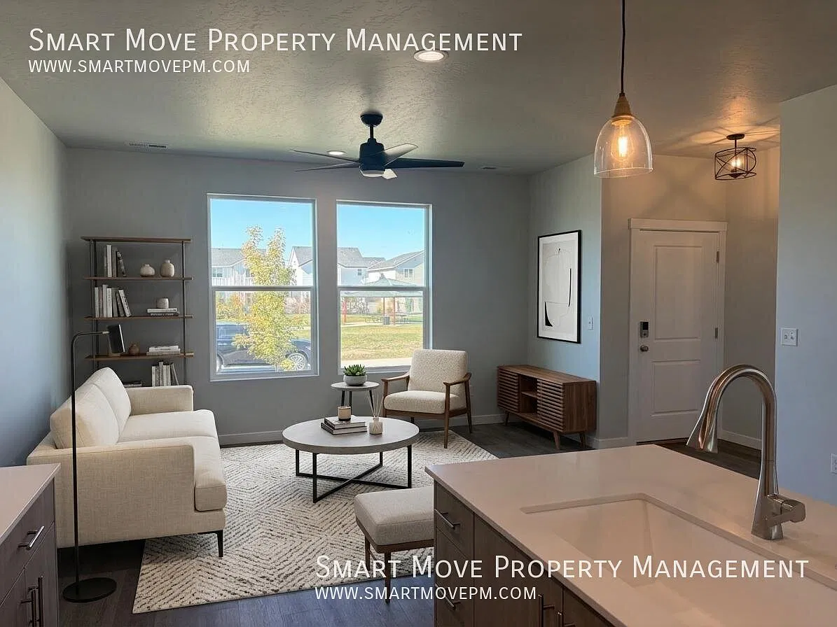 Brand New! 2 story, 3 bed home in Meridian — Photo 2