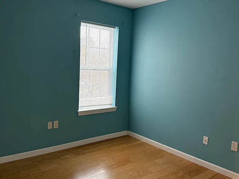 4 Marc Dr #4C9 — Photo 7