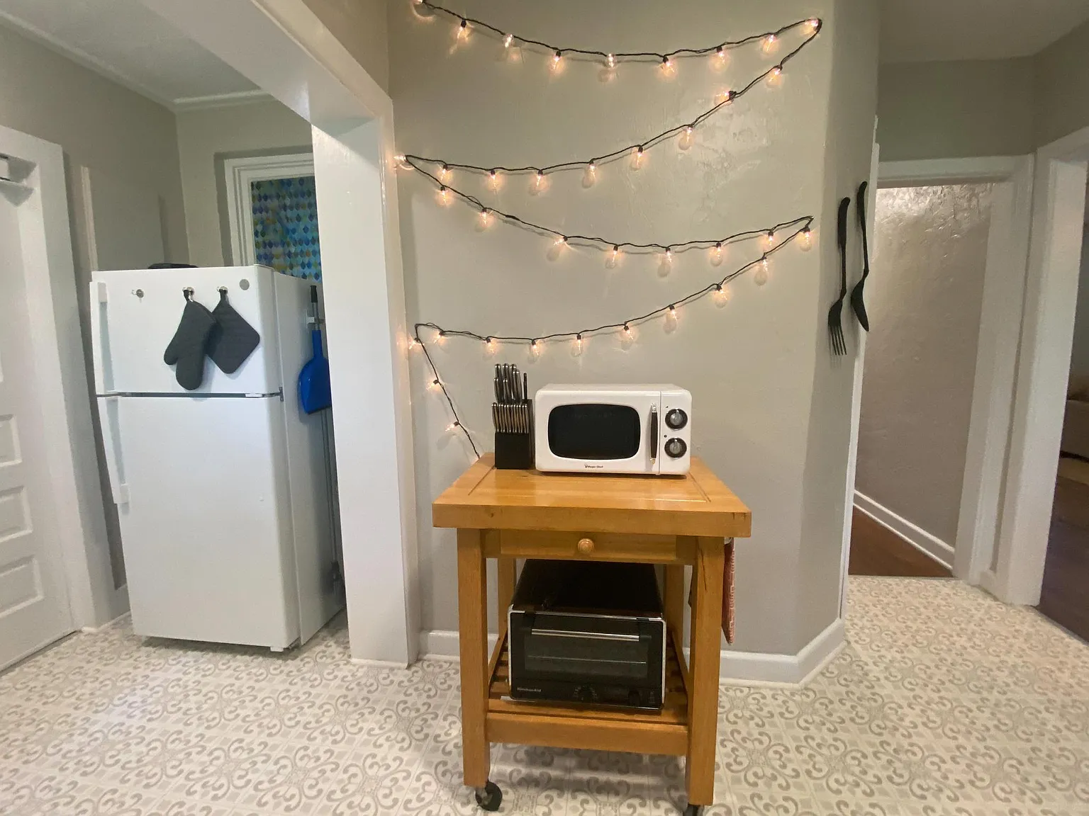 3 bed, 1191 sqft, $2,195 — Photo 2
