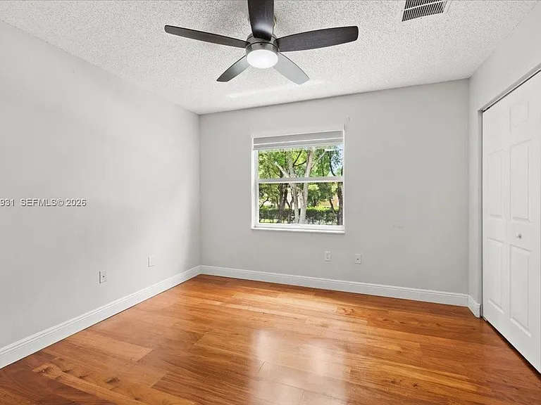 5014 SW 155th Ter #5014 — Photo 15