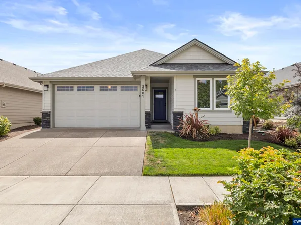 2061 SE Academy St, Dallas, OR 97338