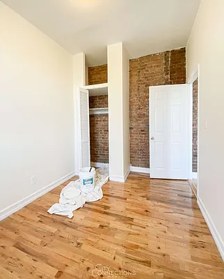 Rented by City Connections Realty | media 12