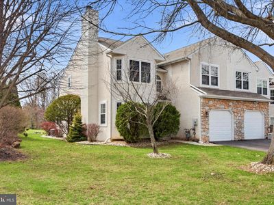 100 Larkspur Ln, Ambler, PA, 19002