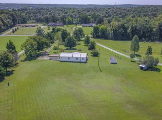 1728 Willow Branch Rd, Dickson, TN 37055