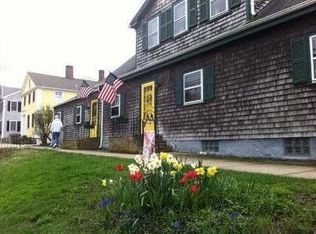 30 Franklin St, Bristol, RI 02809