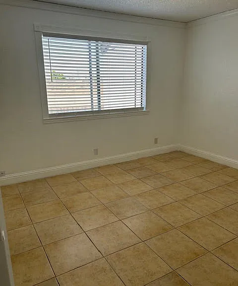 3591 Quail Lakes Dr #160 — Photo 12