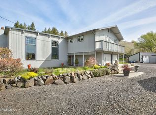 13907 Wide Hollow Rd, Yakima, WA 98908