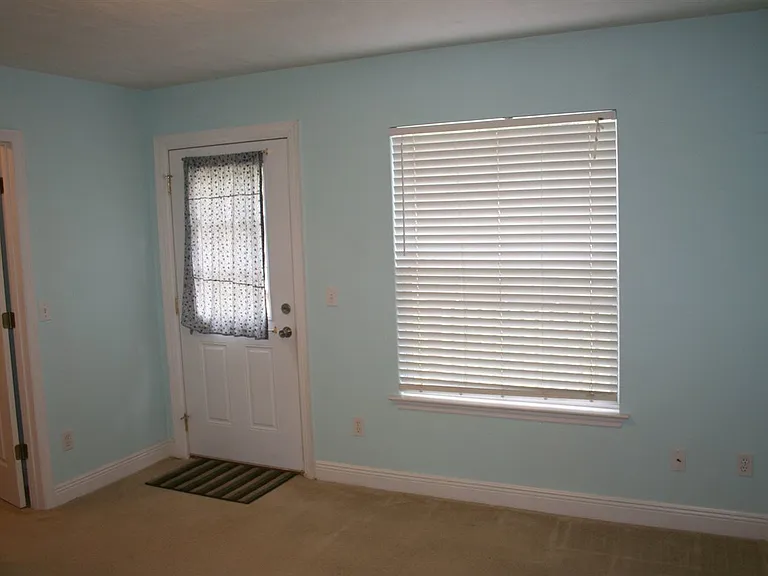 3538 Chatelaine Ct — Photo 29
