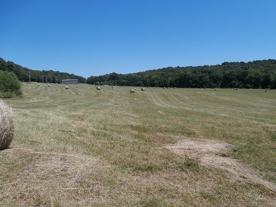 2nd image of 2876 Brier Creek Rd
