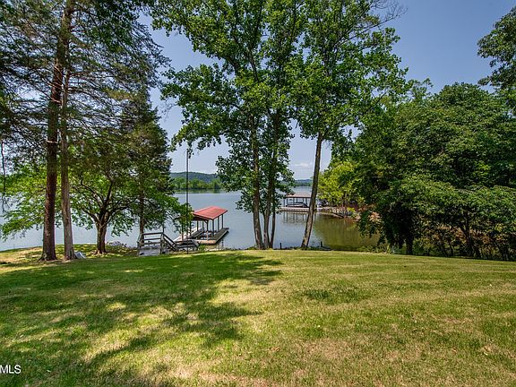 4th image of 146 Sylvan Way