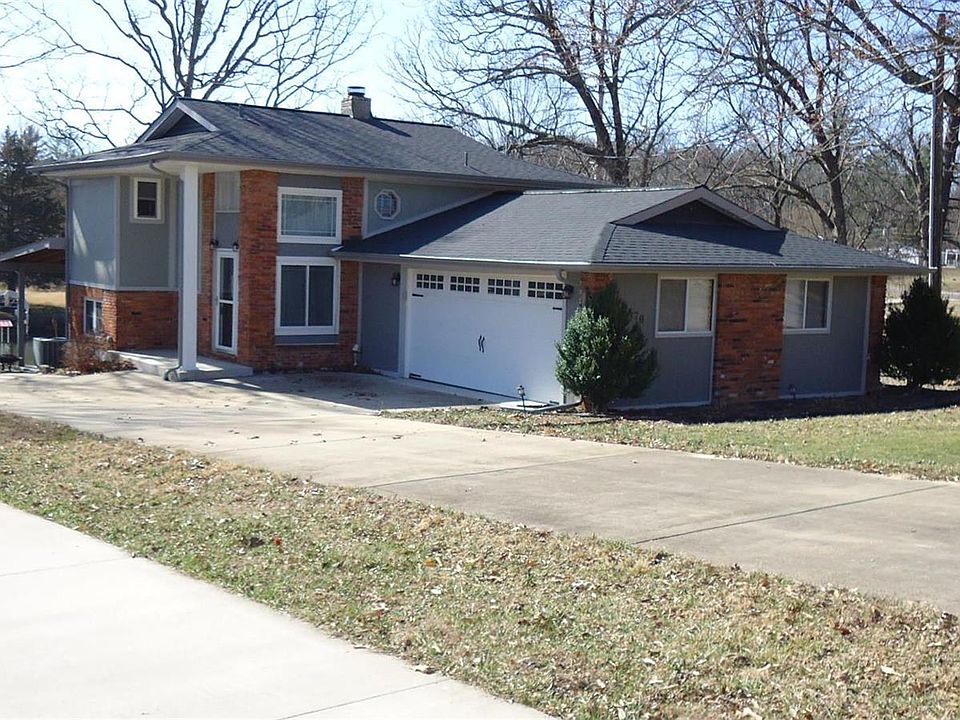 1st image of 1670 Lakeshore Dr