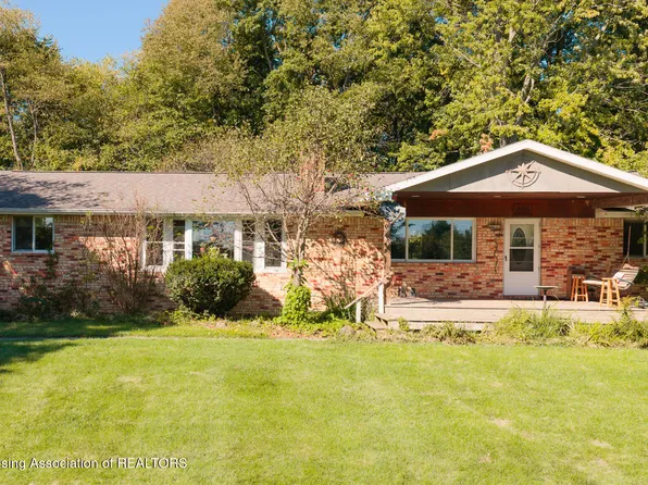 4410 Plains Rd, Mason, MI 48854