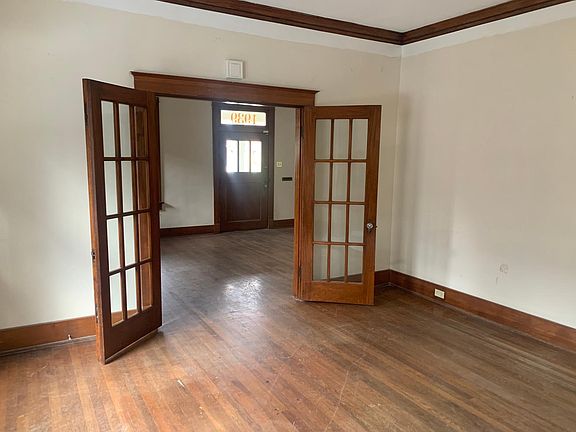 dining to living view