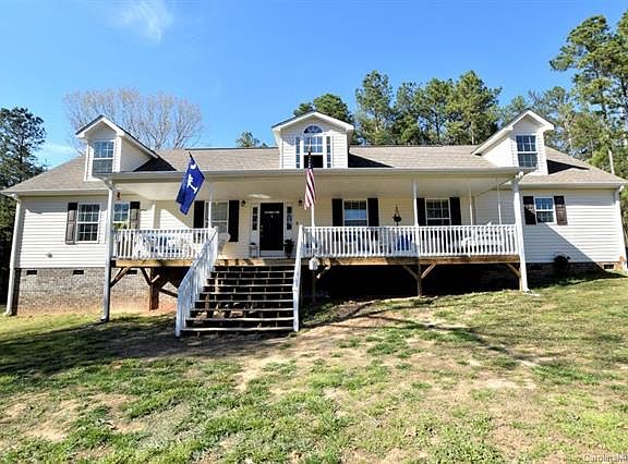 4th image of 1628 Windy Hill Ln
