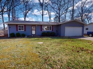808 Woodcrest Dr, Mansfield, OH 44905