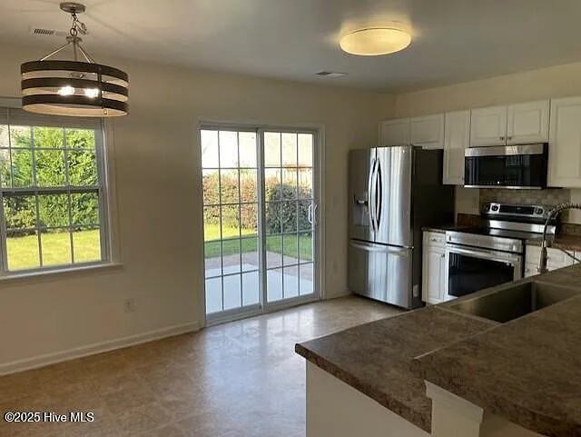 1112 Crestfield Way — Photo 9
