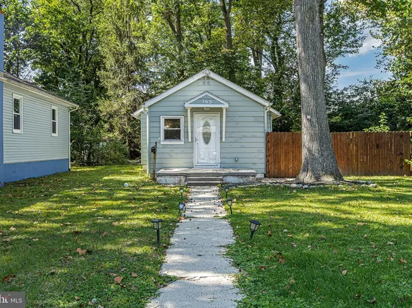 363 Hutchinson Ter, Holmes, PA 19043