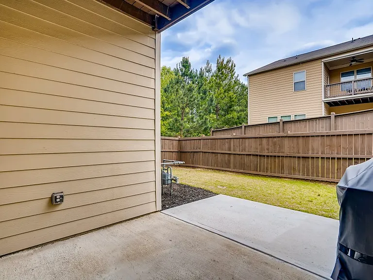 2544 Josselyn Ln SE — Photo 38
