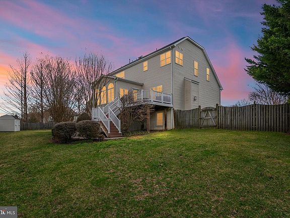 4th image of 804 Colette Ct