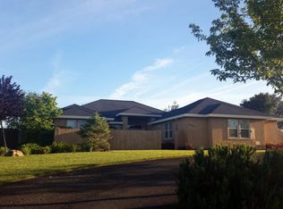 16795 China Gulch Dr, Anderson, CA 96007