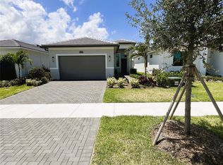 9006 SW Vetta Way, Port Saint Lucie, FL 34987