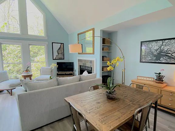 Wonderful natural light throughout this townhome from the nearly floor to ceiling windows.
