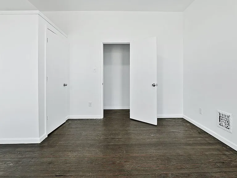 4620 Pope Ave — Photo 18