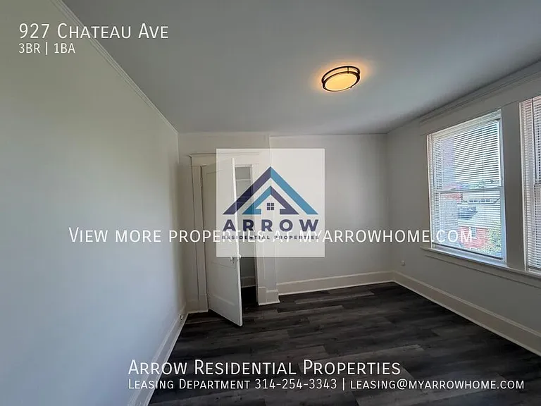 927 Chateau Ave — Photo 13