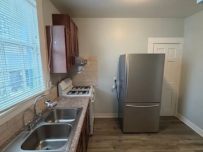 2346 Valdez St — Photo 19