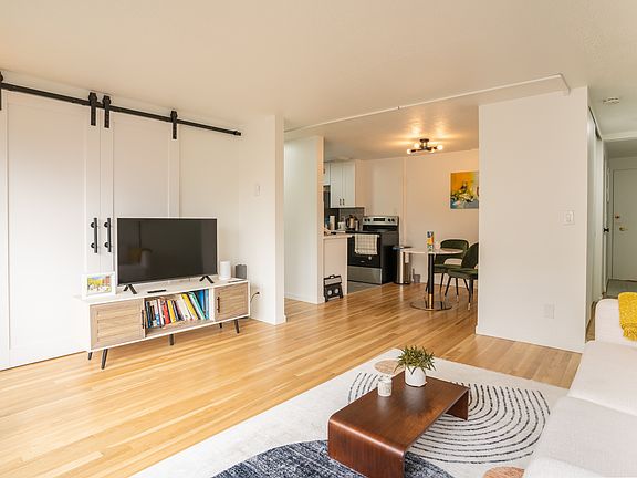 3rd image of 919 2nd Ave W #505