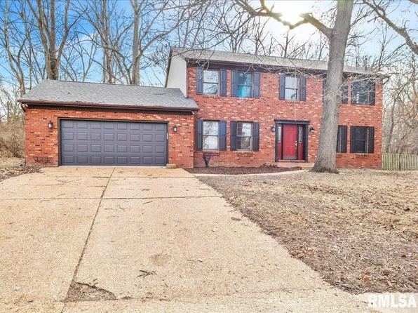 3920 W Bluffs Rd, Springfield, IL 62711