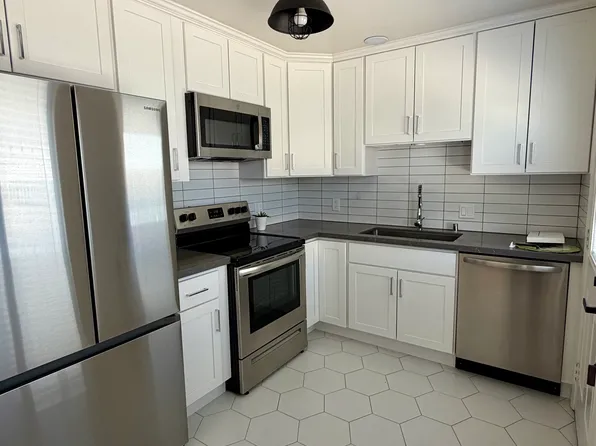 1115 9th Ave, San Mateo, CA 94402