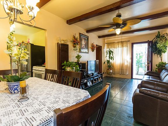 5th image of 11747 Welby Way