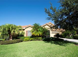 488 Sorrento Rd, Poinciana, FL 34759