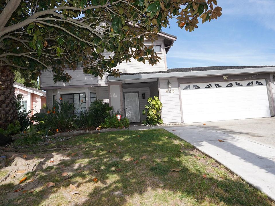 1st image of 935 Sunwood Way
