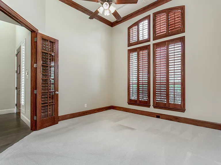 921 Pine Burst Dr — Photo 6