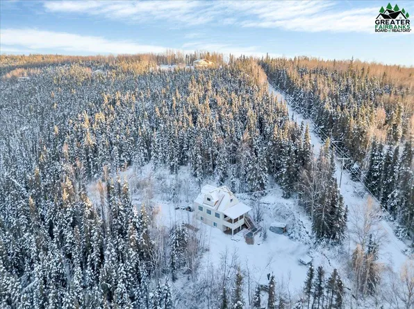 1710 Black Sand Rd, Fairbanks, AK 99712