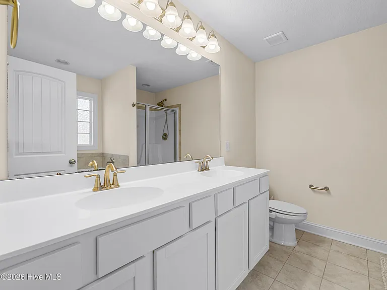 481 Worsley Way — Photo 32