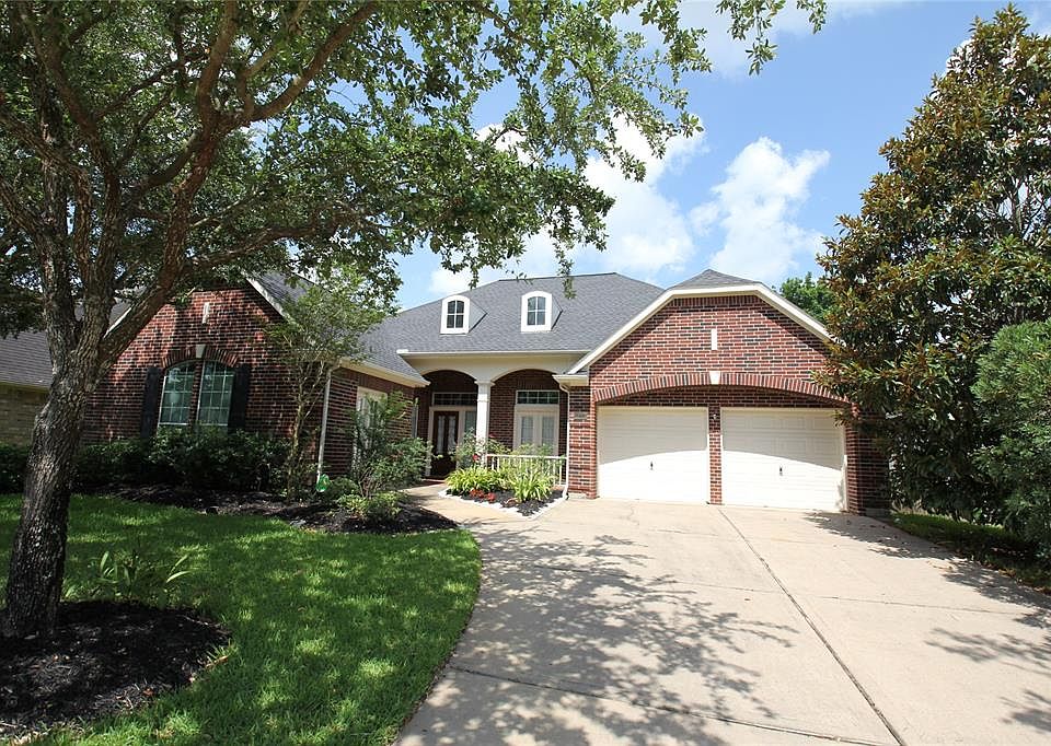1st image of 13723 Greenwood Manor Dr