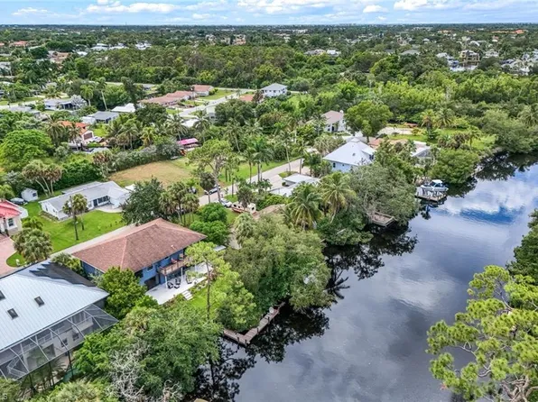 9972 Puopolo LN, BONITA SPRINGS, FL 34135