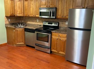 148 Main St, East Greenwich, RI 02818