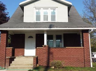 805 Dan St, Akron, OH 44310