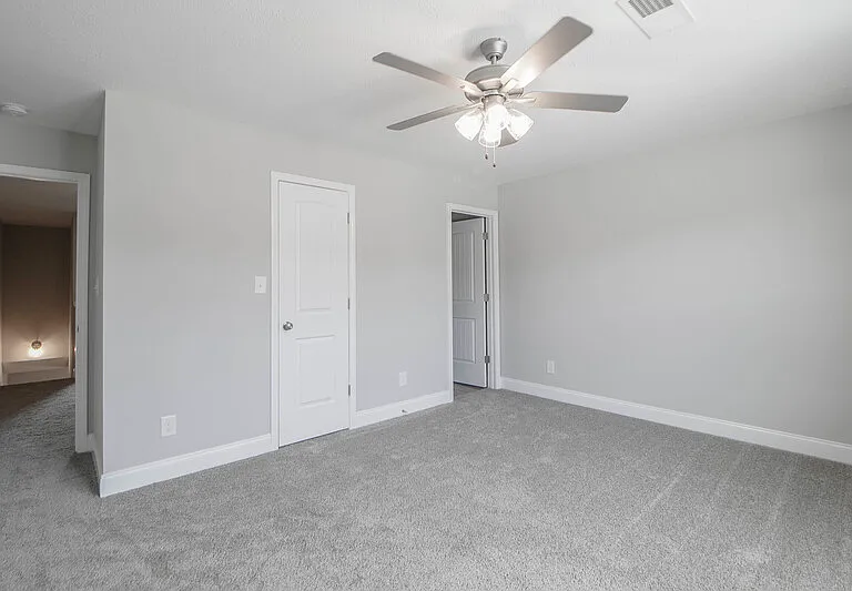 1000-601 Henry Place Blvd — Photo 18