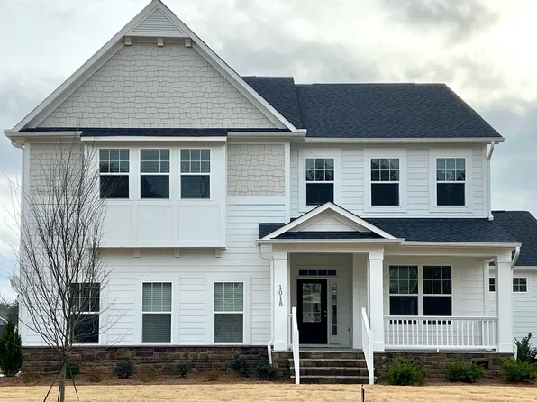1018 Traditions Ridge Dr, Wake Forest, NC 27587