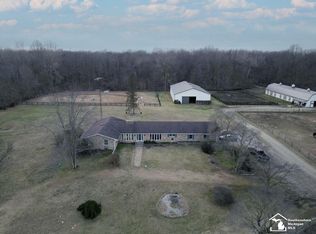 8355 Adler Rd, Lambertville, MI 48144