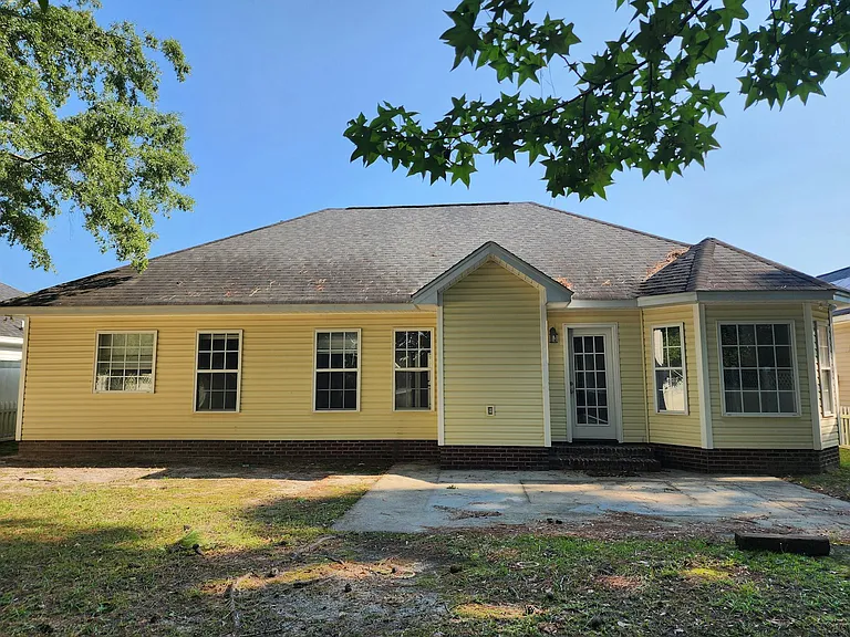 381 Rosemount Dr — Photo 21