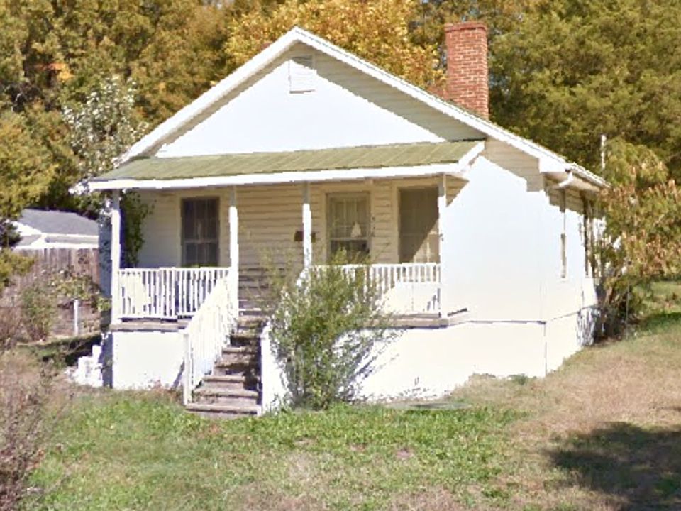 1st image of 516 Piedmont Way
