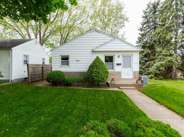 1521 N Wellington St, South Bend, IN 46628