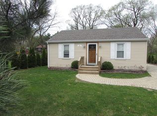 28 61st St, Downers Grove, IL 60516