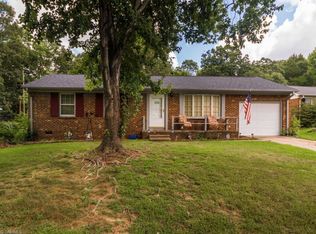 4105 Flagstaff Ct, Greensboro, NC 27406